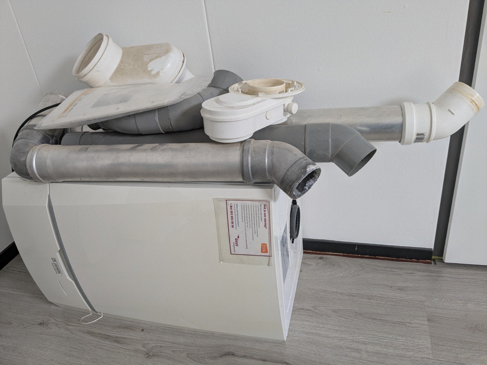 Remeha Calenta 28c CW4 uit 2013 goed onderhouden, Ophalen, Cv-ketel of Combi-ketel, Hoog rendement (Hr)