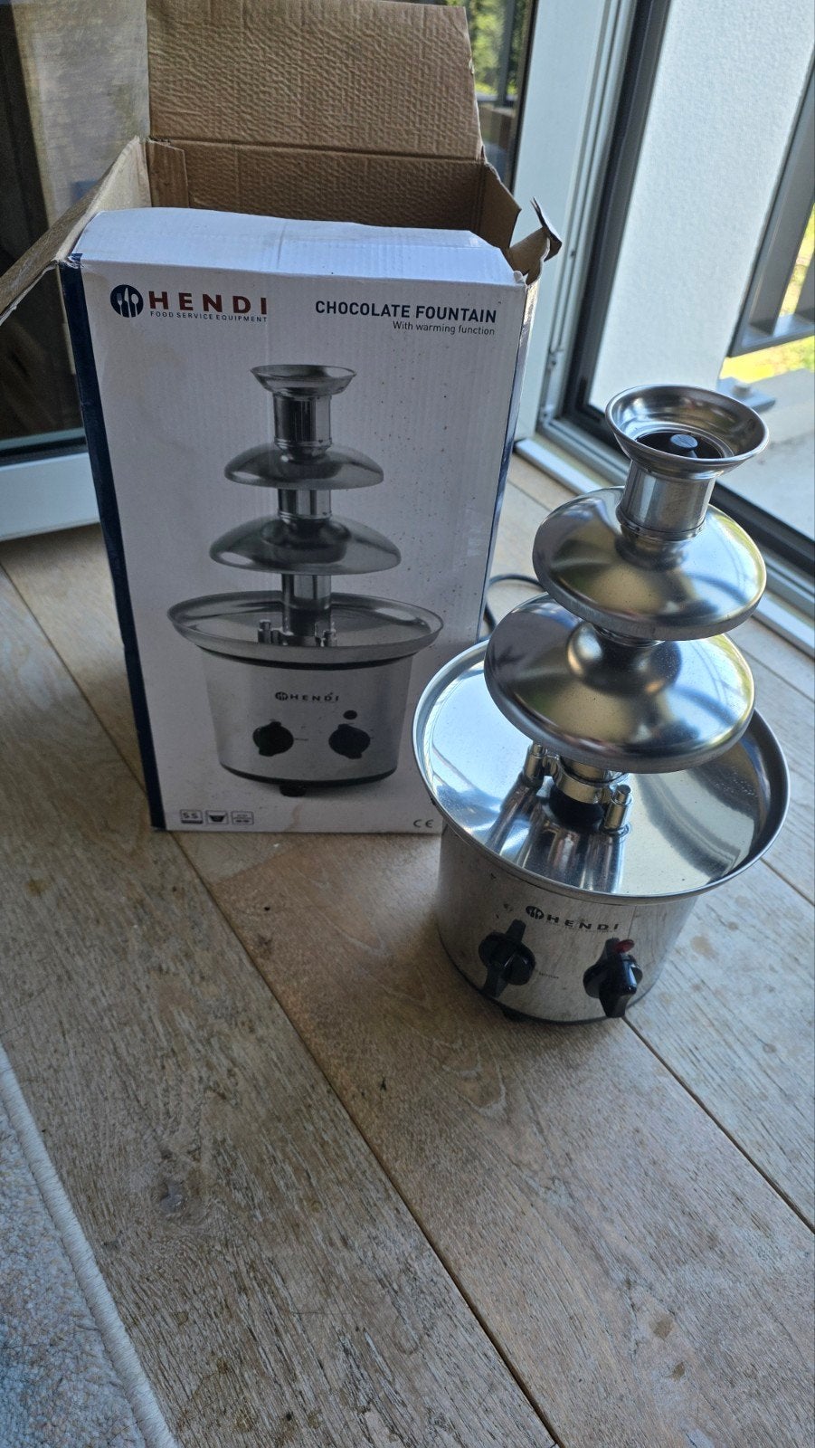 Hendi Chocoladefontein met warmhoudfunctie, Ophalen of Verzenden