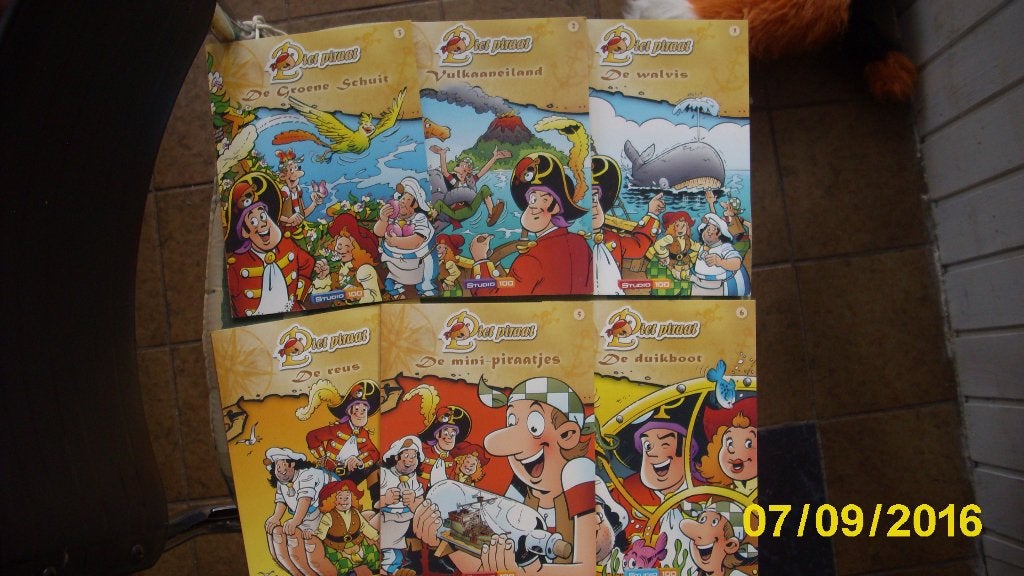 de hele serie Piet Piraat deel 1 tot en met  6, Verzenden, Zo goed als nieuw, Fictie algemeen