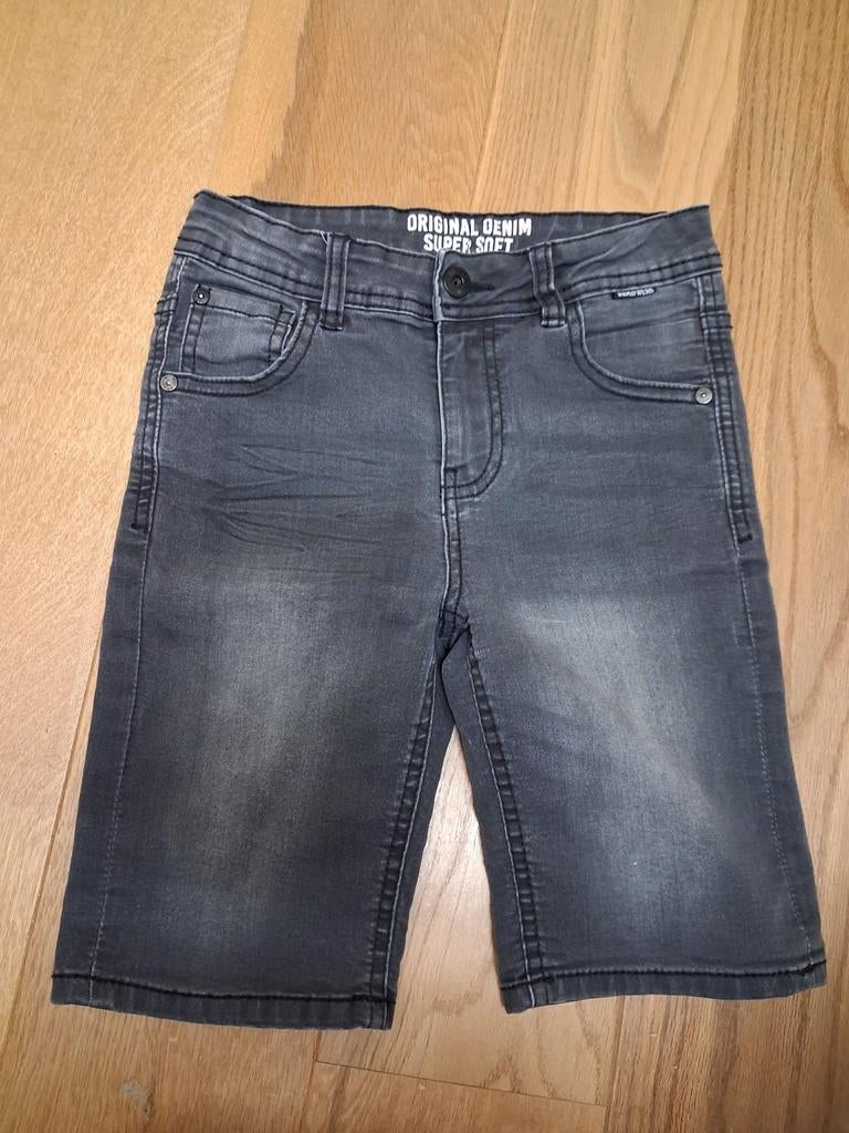 Korte broek maat 140, Broek, Gebruikt, Ophalen of Verzenden, Jongen