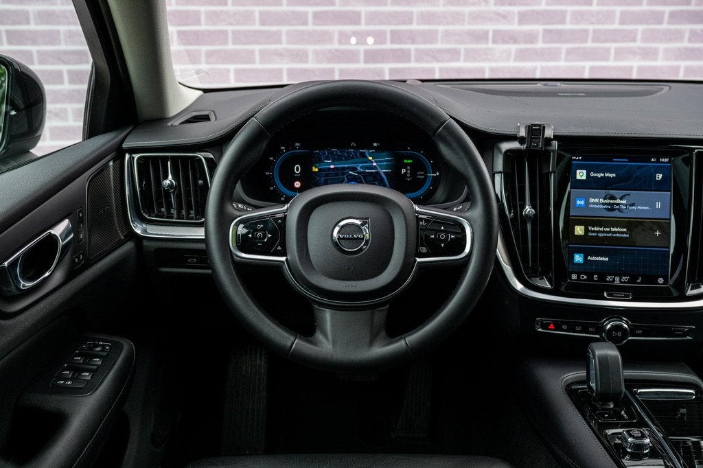 Volvo S60 2.0 Recharge T6 AWD Ultimate Dark | Plug-in Hybrid, 12 maanden, Gebruikt, Euro 6, 4 cilinders