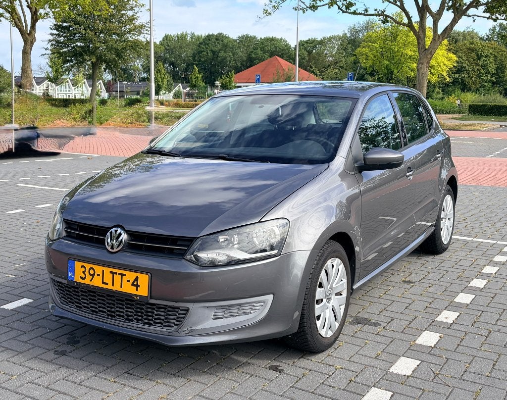 Volkswagen Polo 1.4 16V FSI 63KW 2010 Grijs, Voorwielaandrijving, Stof, 40 €/maand, 4 cilinders