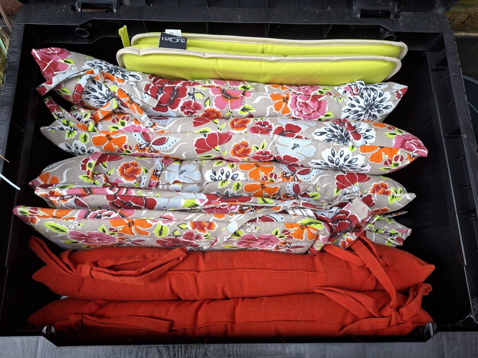 tuinkussentjes, placemats en tafellopers, Ophalen