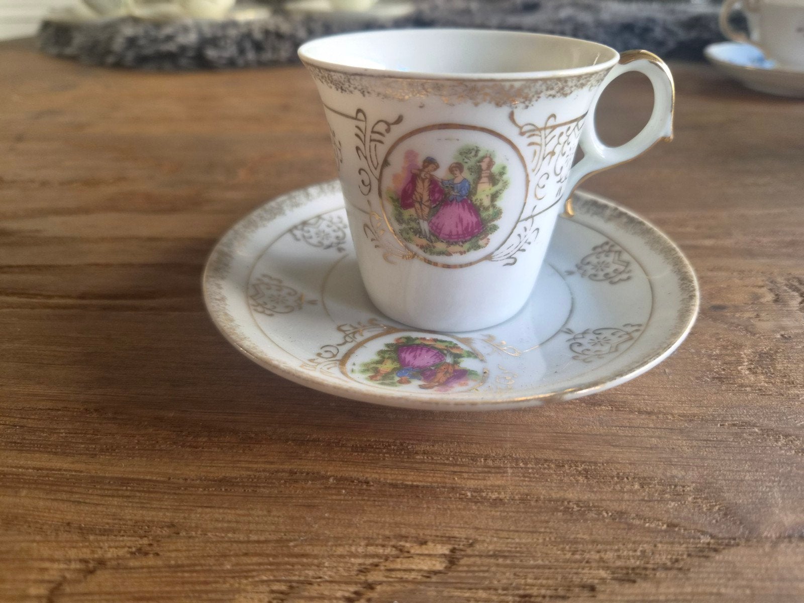 Antiek Royal Porzellan Espresso Kop en Schotel, Antiek en Kunst, Ophalen
