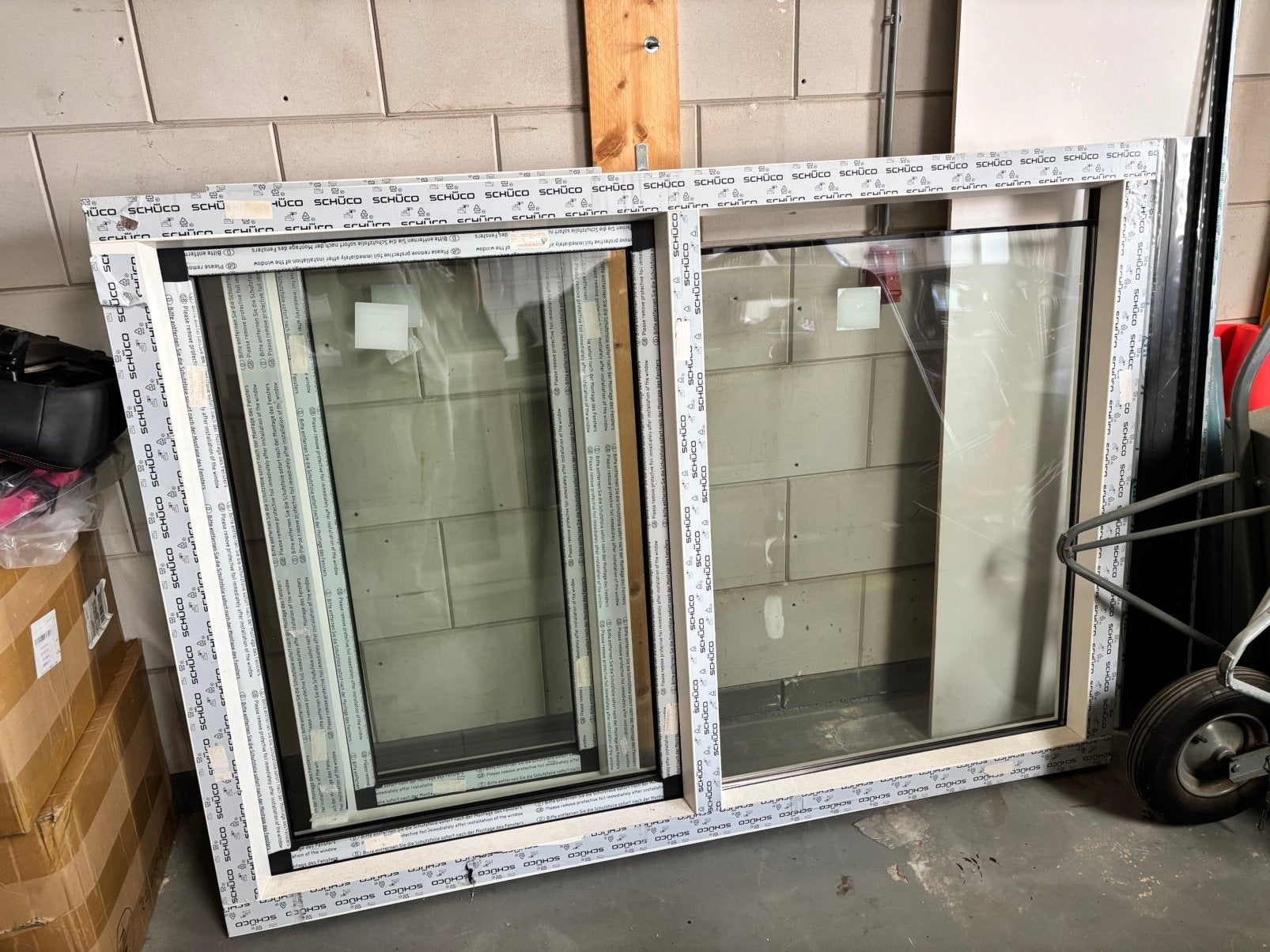 Nieuw Kunststof kozijn 210,5x149,5 triple glas SCHUCO, Kunststof, Raamkozijn, Zo goed als nieuw, Ophalen