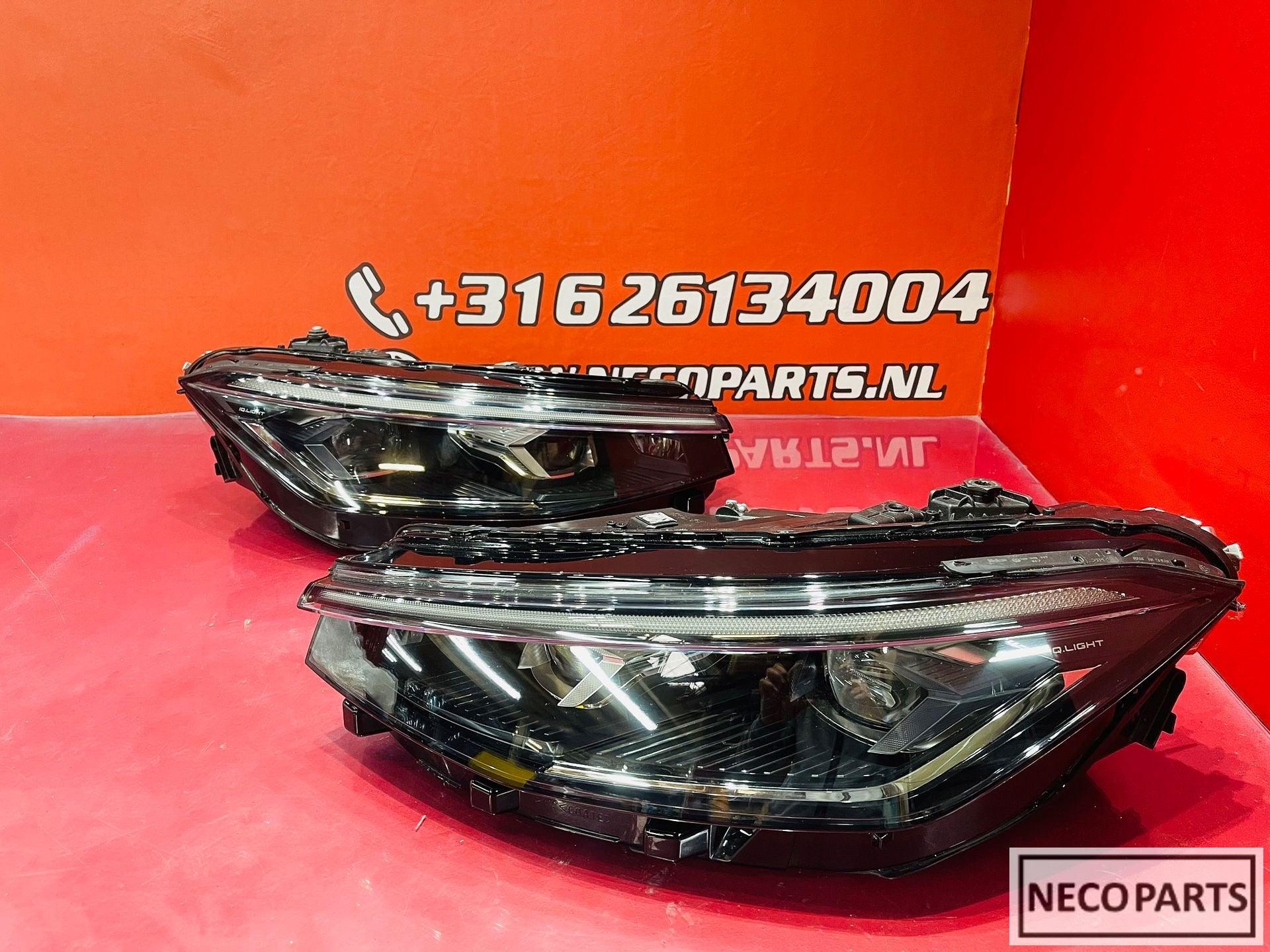 VW PASSAT B9 IQ LIGHT LED KOPLAMP ORIGINEEL 7239932, Auto-onderdelen, Gebruikt, -, Volkswagen, -