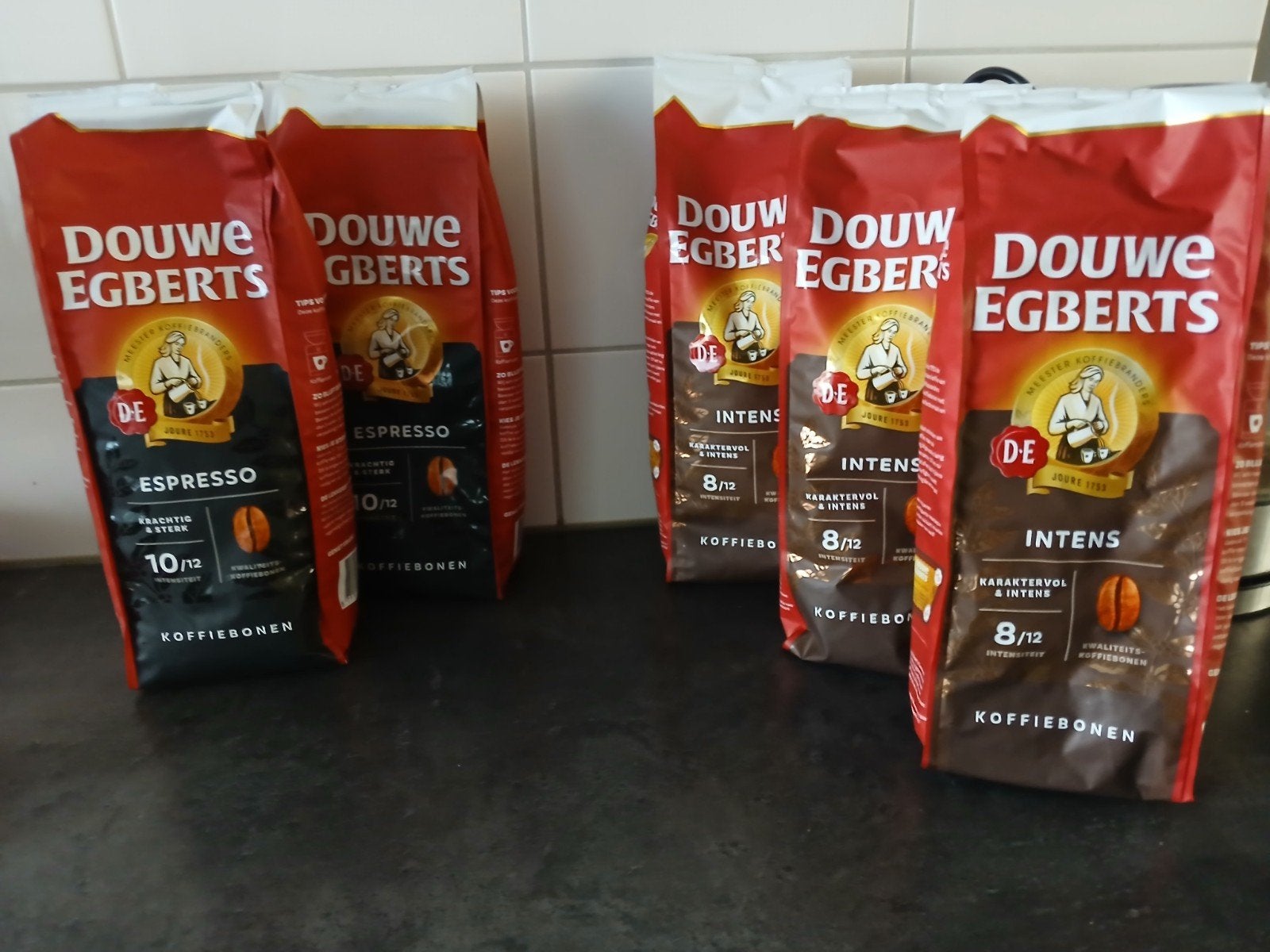 Douwe egberts koffiebonen, intense en Espresso, Diversen, Levensmiddelen, Ophalen of Verzenden