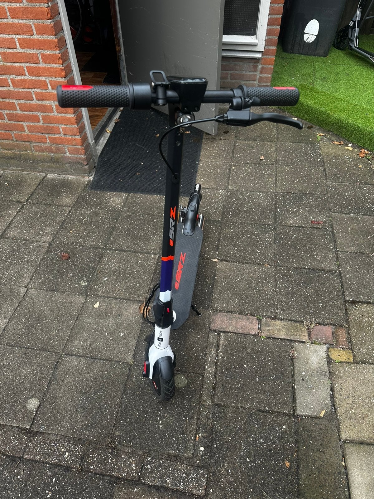 elektrische step aprilia esrz, Fietsen en Brommers, Ophalen, Gebruikt, Elektrische step (E-scooter)