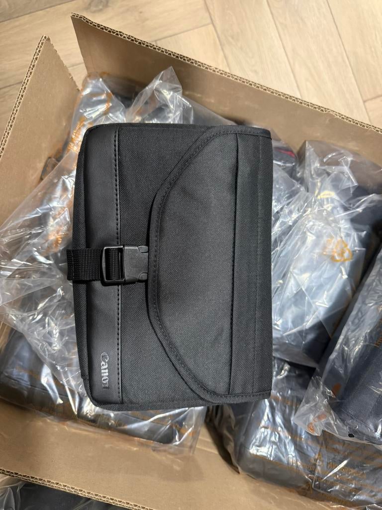 Originele Canon camera tassen 38 stuks nieuw, Ophalen of Verzenden, Nieuw, Overige typen, Canon