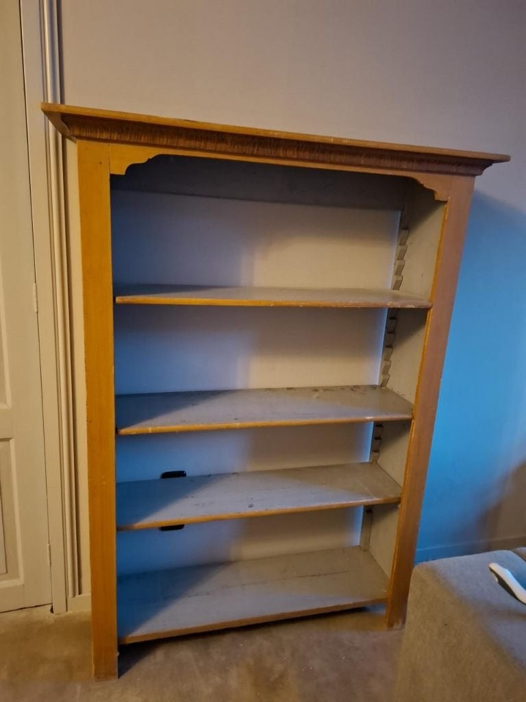 Antieke grenen boekenkast / wandkast, Antiek en Kunst, Ophalen of Verzenden