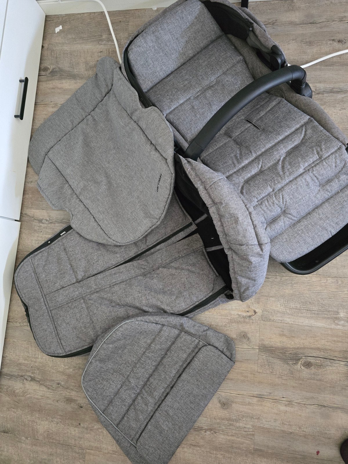 Thule Sleek Combiwagen, Gebruikt, Combiwagen, Verstelbare duwstang, Ophalen