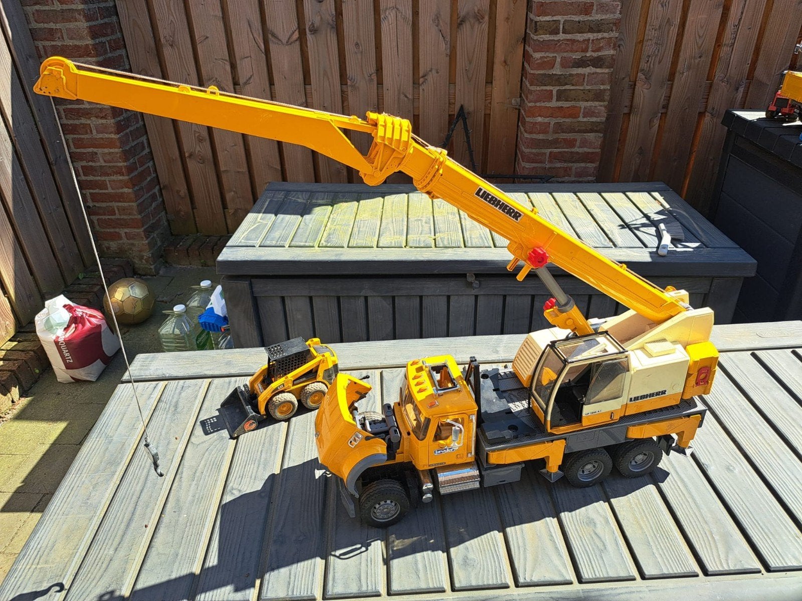 Grote Liebherr kraanwagen van Bruder, Kinderen en Baby's, Speelgoed | Speelgoedvoertuigen, Ophalen, Gebruikt