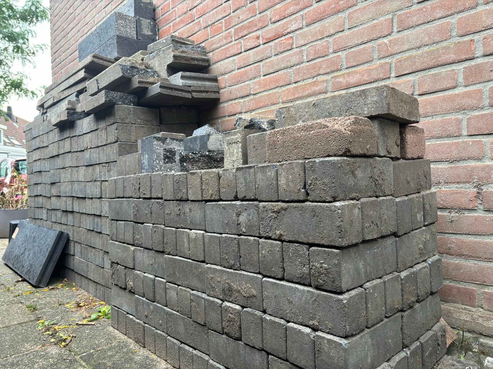 betonnen klinkers zo goed als nieuw, Ophalen, Klinkers, Zo goed als nieuw, 10 m² of meer