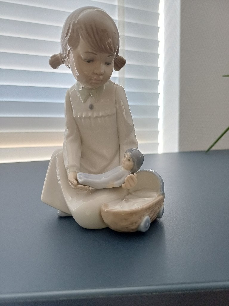 BeeldjeZyaphir, Ophalen of Verzenden, Zo goed als nieuw, Mens