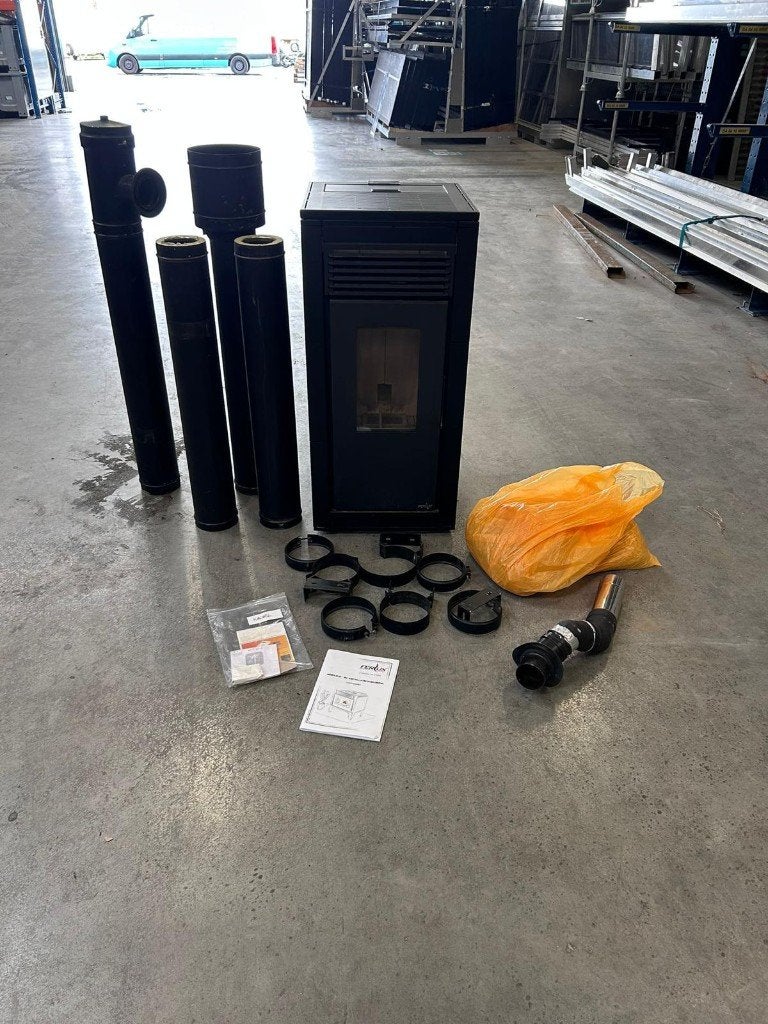 palletkachel 8/10 kw, Ophalen, Gebruikt, Pelletkachel, Vrijstaand