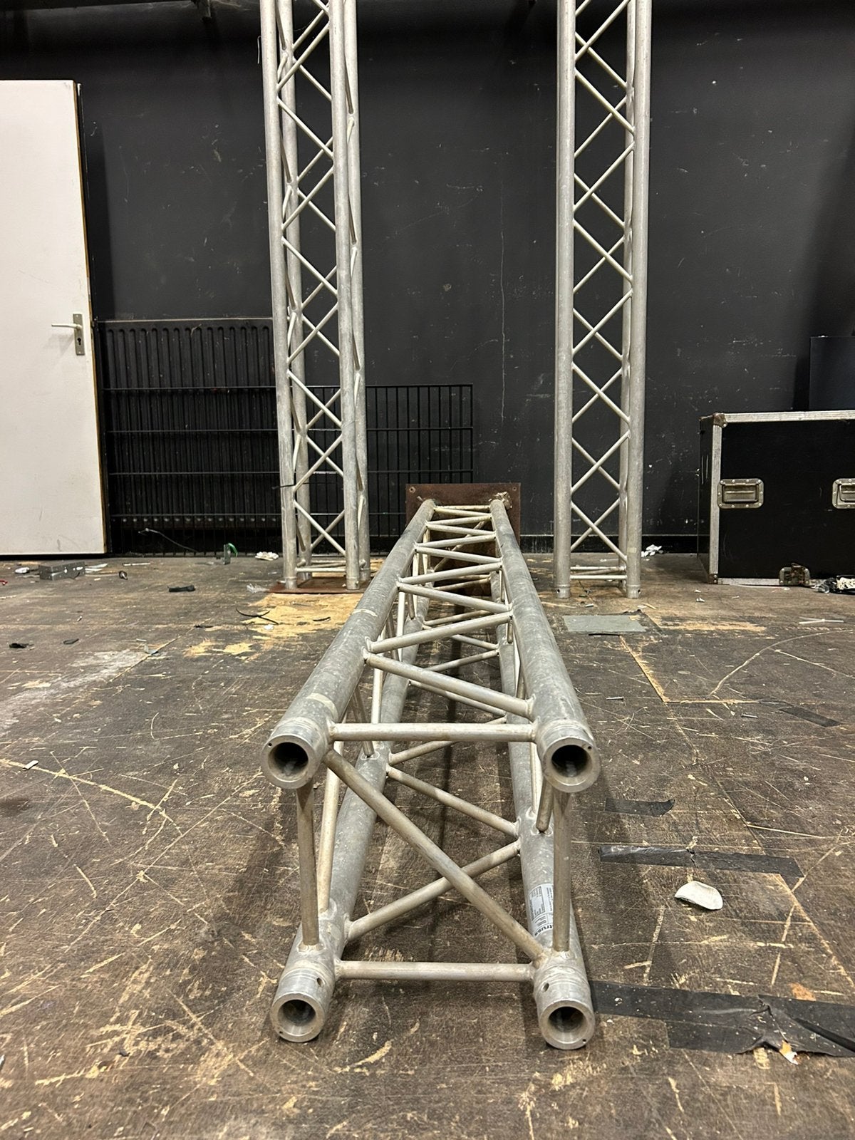 3 x protruss 30 x 30. Lengte 2,30 meter., Zakelijke goederen, Machines en Bouw | Overig, Ophalen