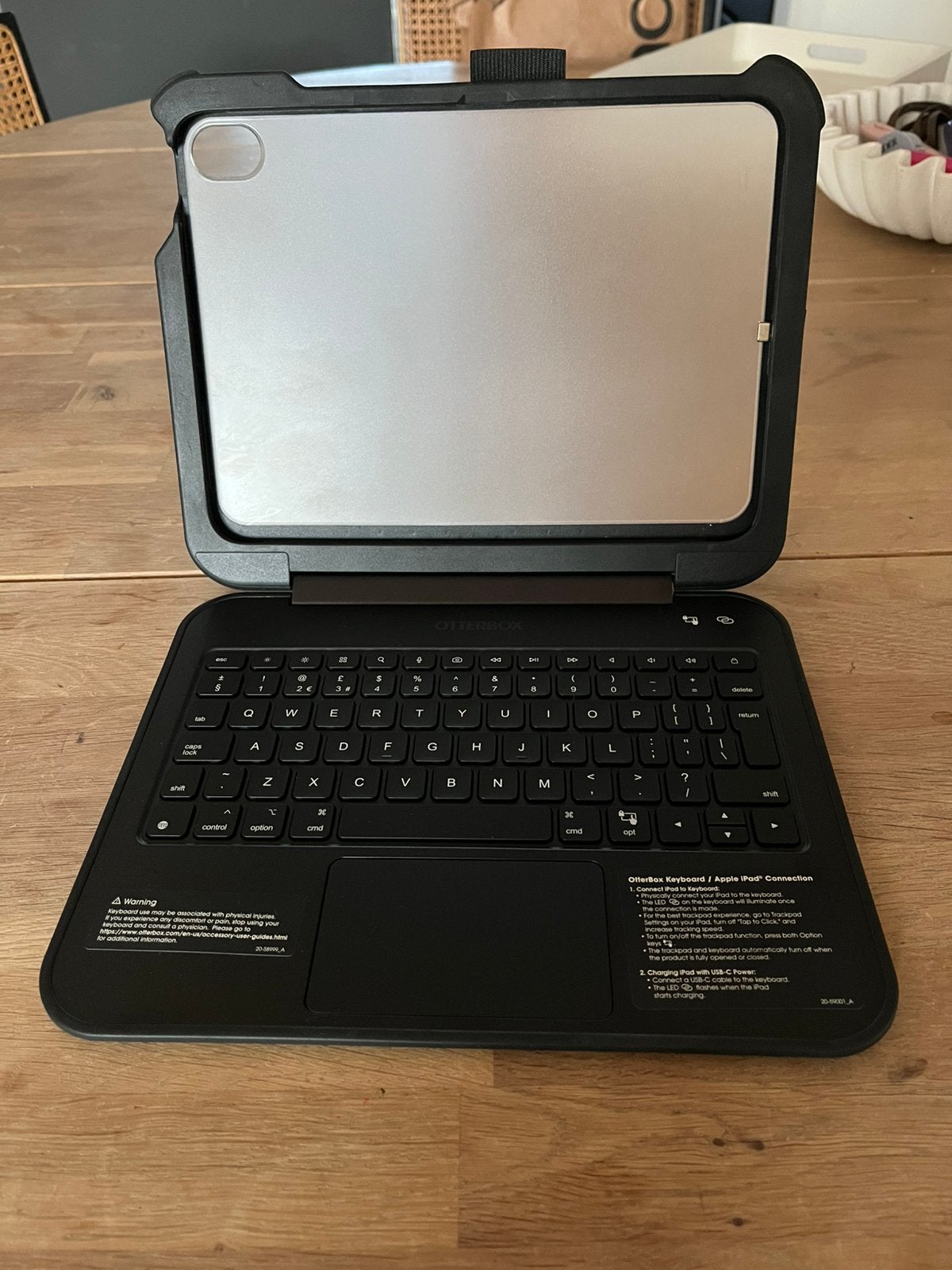 OtterBox iPad case met toetsenbord, Computers en Software, Apple iPads, 10 inch, Apple iPad, Zwart, Nieuw