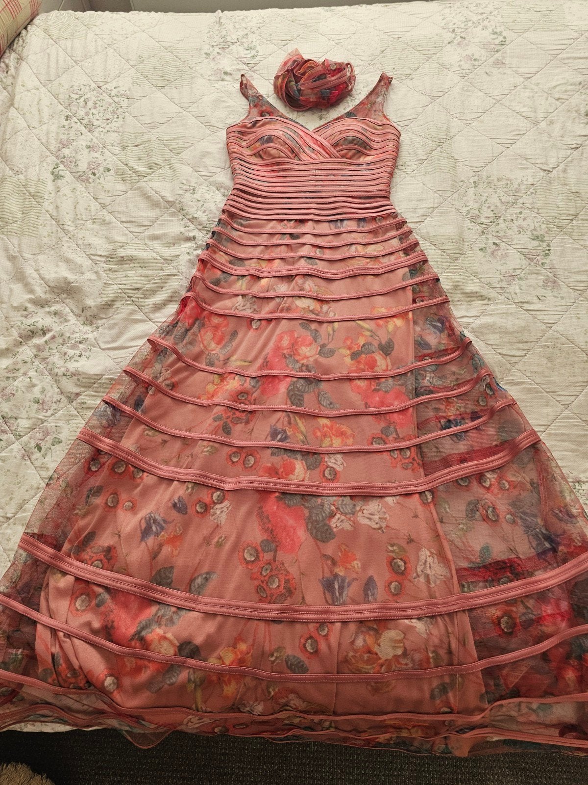 B-Chic Milano Roze Bloemenjurk Maat S, Kleding | Dames, B-Chic Milano, Ophalen of Verzenden, Zo goed als nieuw, Knielengte