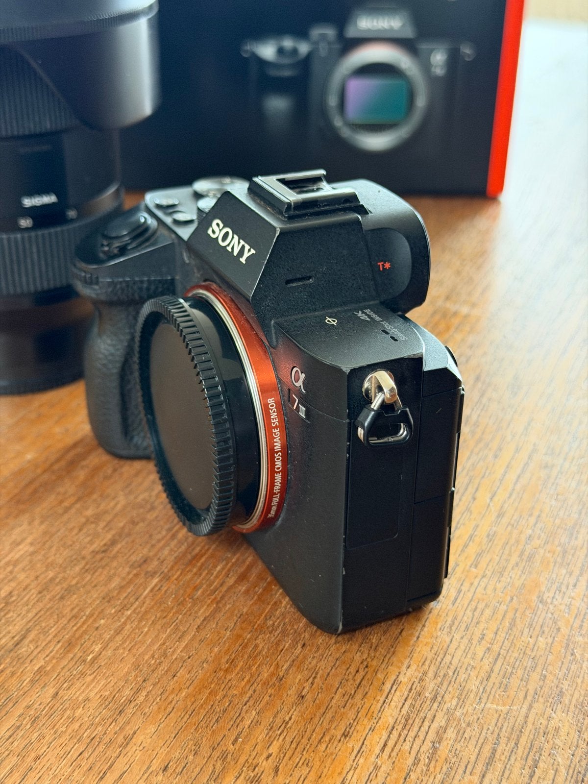 Sony Alpha A7 III Systeemcamera met 14.000 clicks, Ophalen of Verzenden, Zo goed als nieuw, Accu, Sony