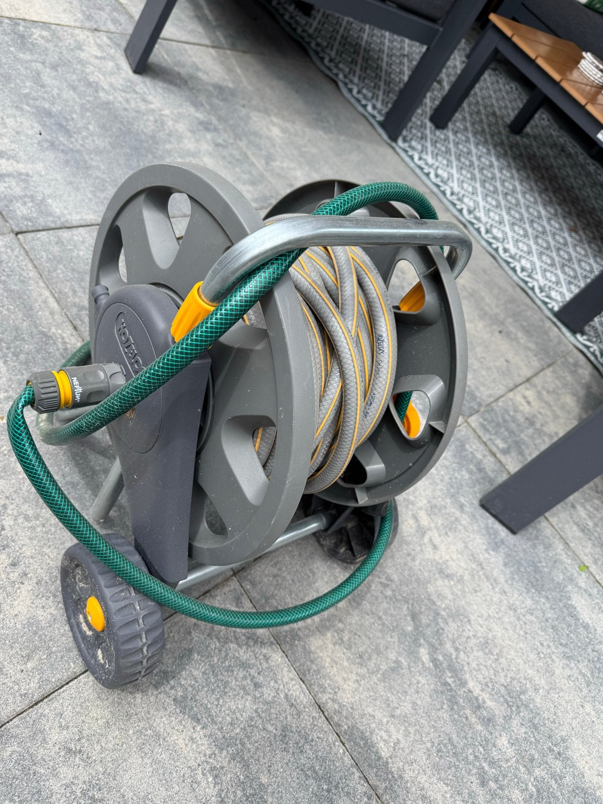 Hozelock Tuinslanghaspel te koop, zonder sproeikop, Tuin en Terras, Tuinslangen, Ophalen, Gebruikt, Tuinslanghaspel