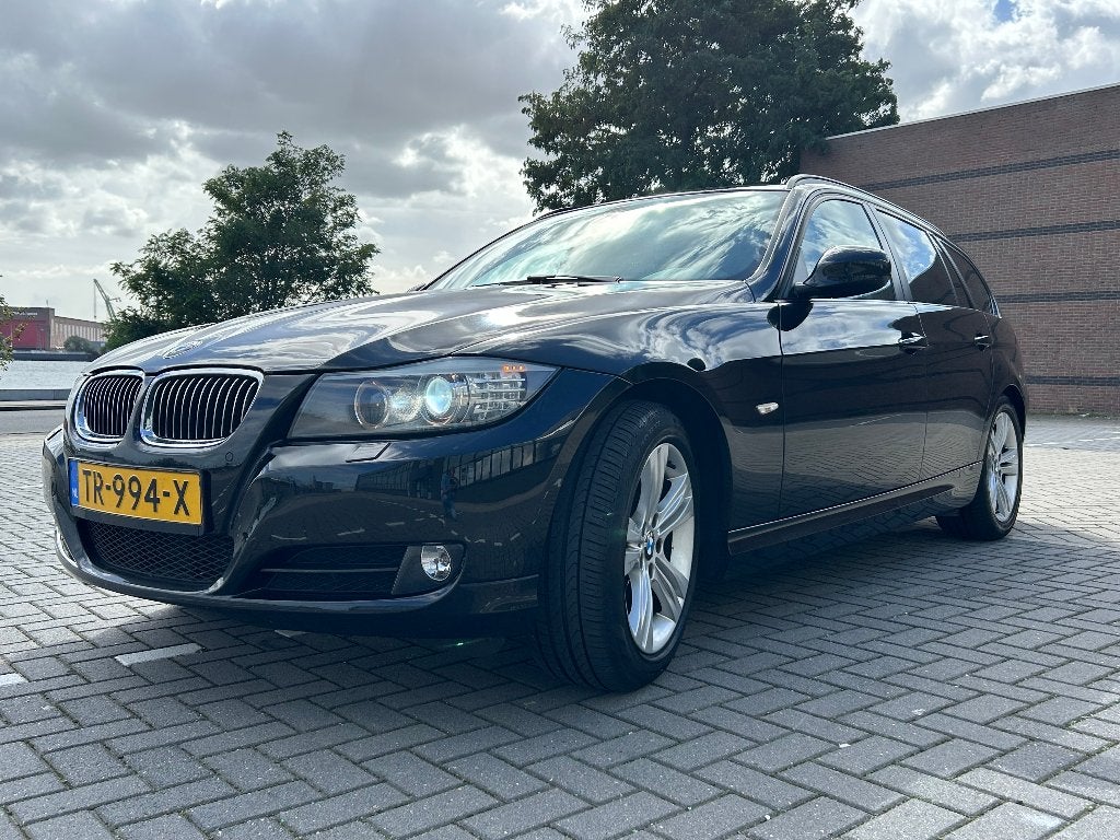 BMW 3-Serie 320d 184pk Aut. 2012 Zwart, Auto's, Achterwielaandrijving, 1995 cc, Zwart, 4 cilinders