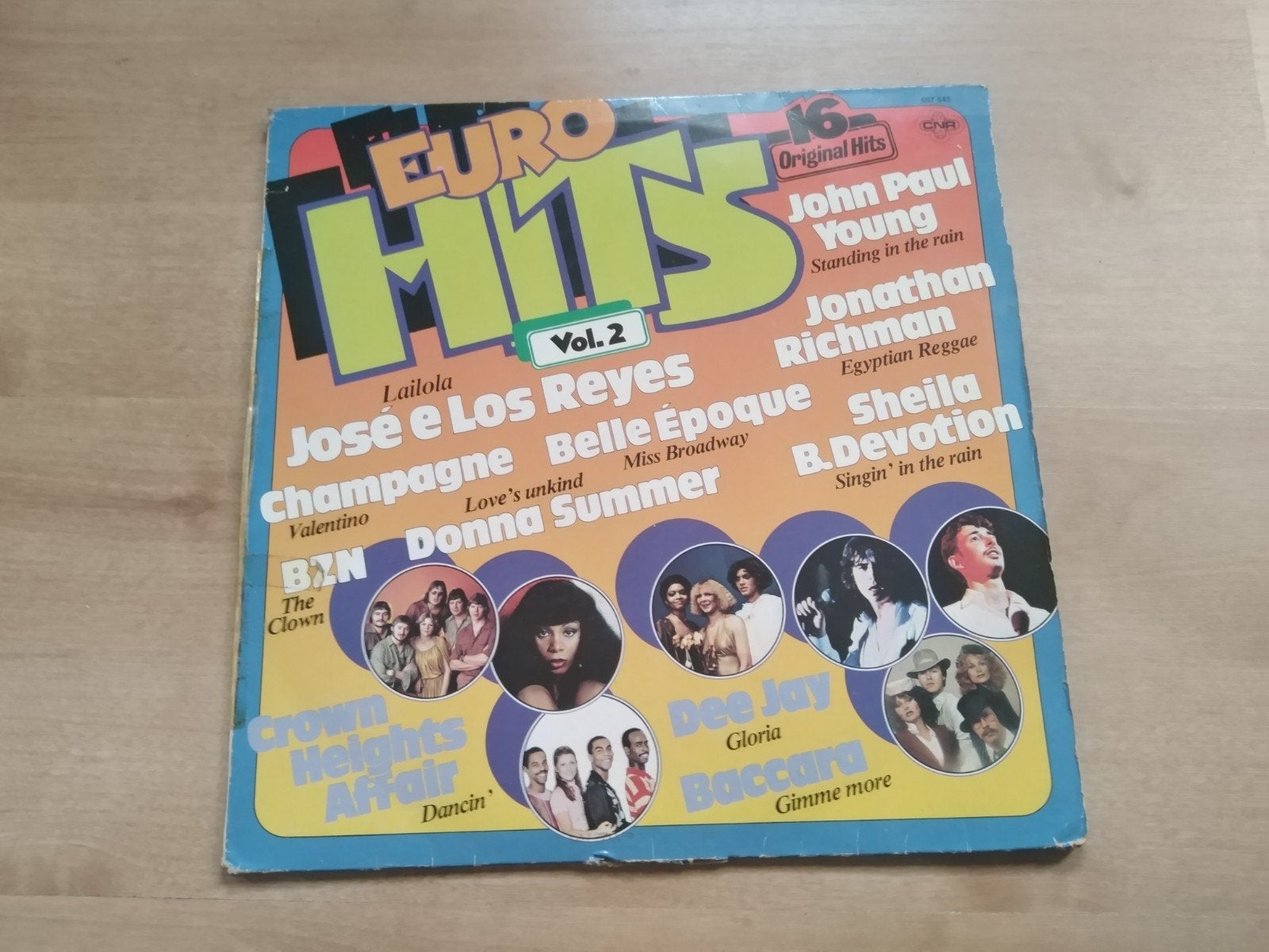 Vinyl euro hits volume 2, Ophalen of Verzenden, Zo goed als nieuw, Pop