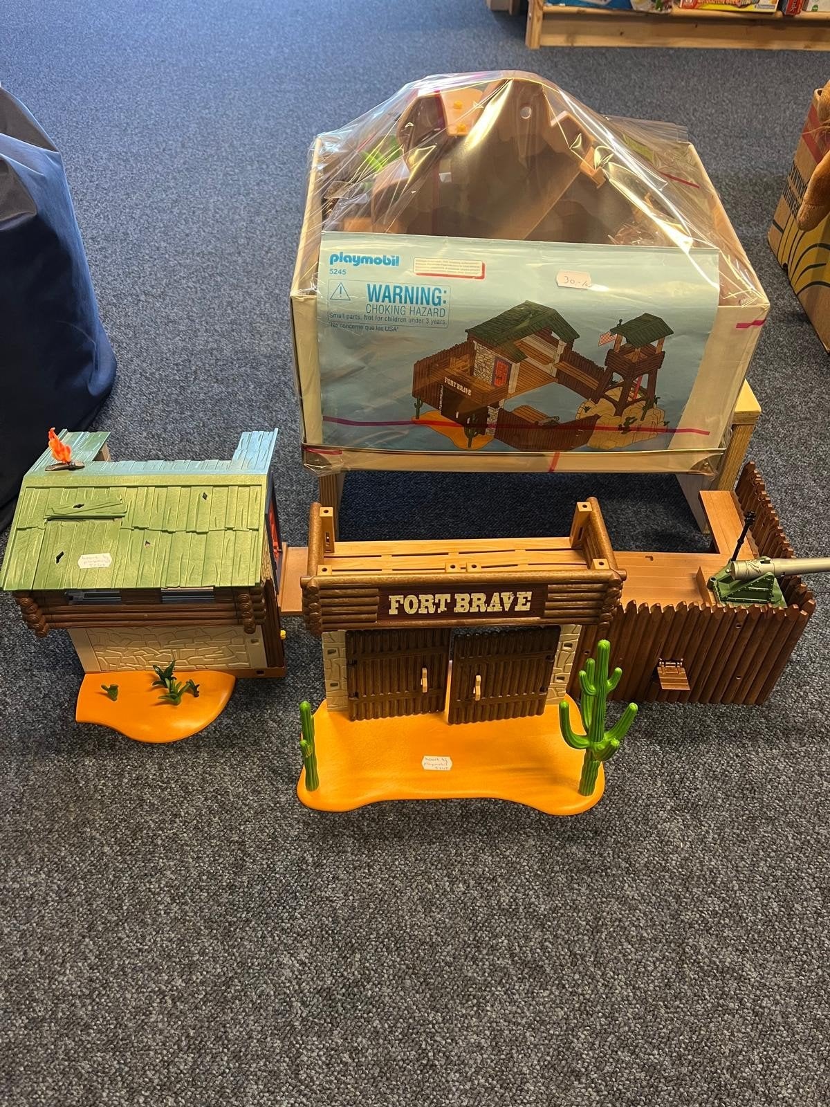Playmobil Fort Brave Western Speelset - Zo goed als nieuw, Jongen of Meisje, Onbekend, Ophalen of Verzenden, Zo goed als nieuw