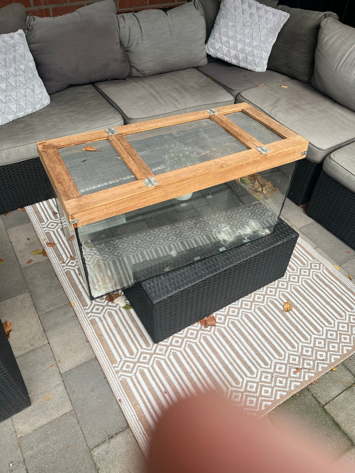 Bak voor hamster scaping, Ophalen