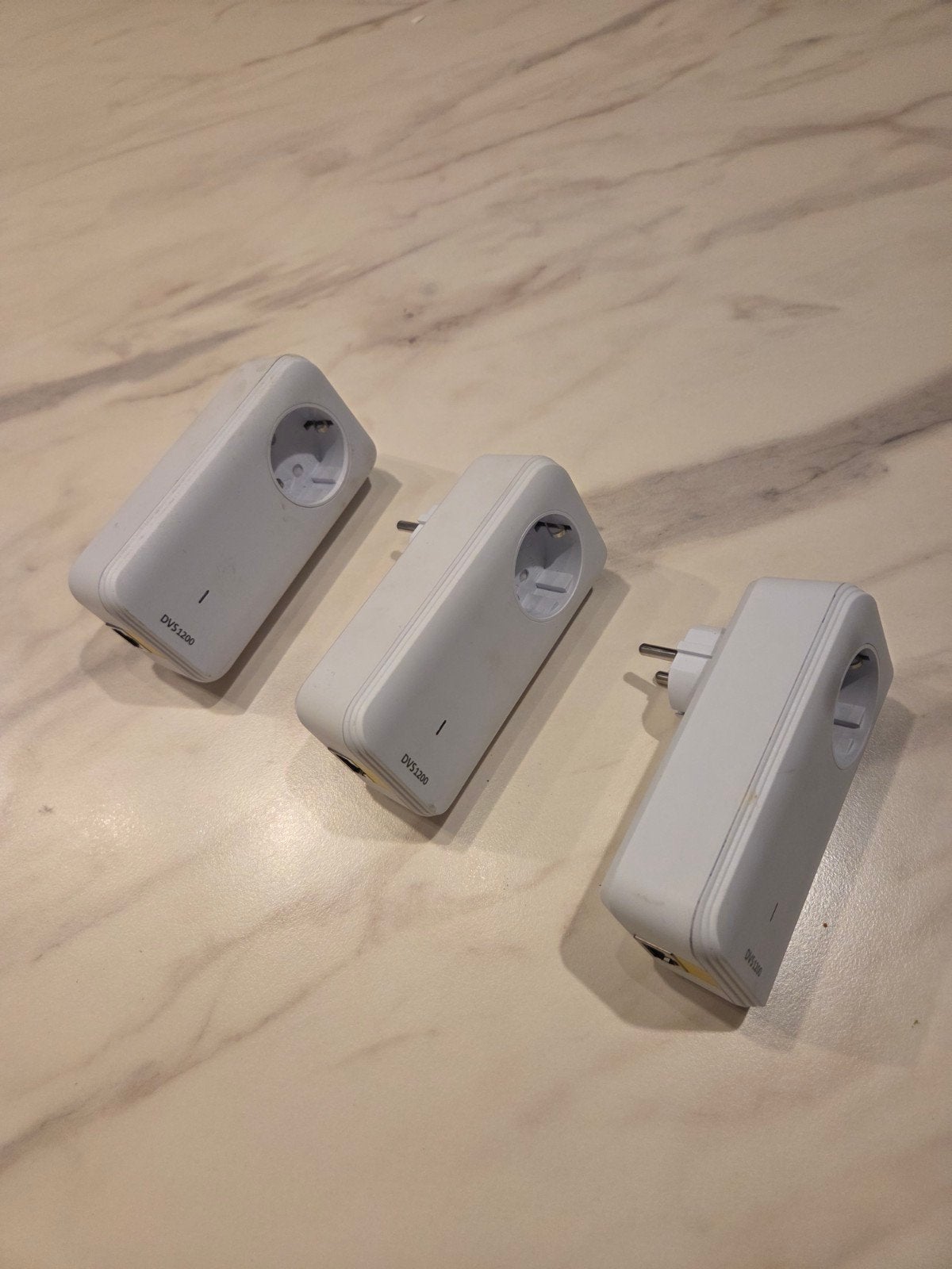3x DVS 1200 Powerline Adapters (eventueel met ethernet), Ophalen of Verzenden, Gebruikt, Devolo