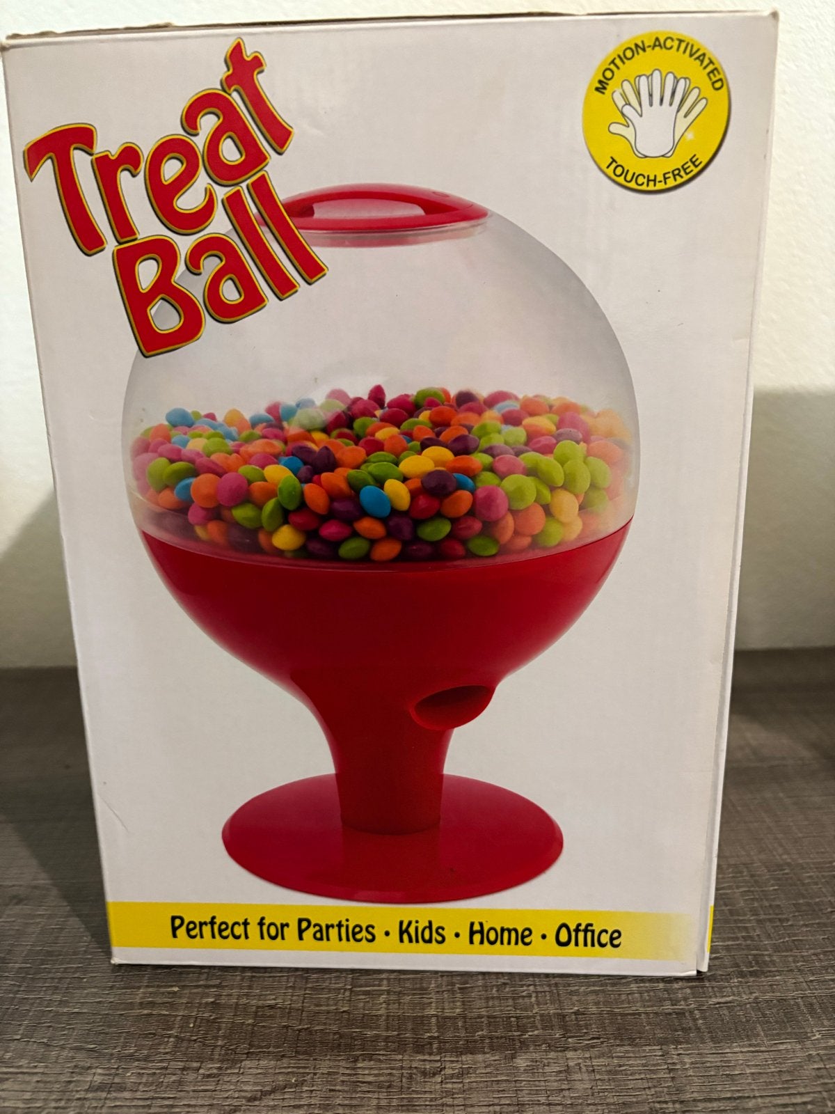 Snoepdispenser - Treat Ball, Ophalen of Verzenden, Nieuw, Jongen of Meisje