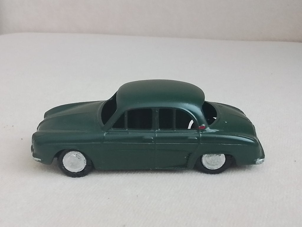 Lion car Renault Dauphine Lion toys, Ophalen of Verzenden, Gebruikt, Auto, Overige merken