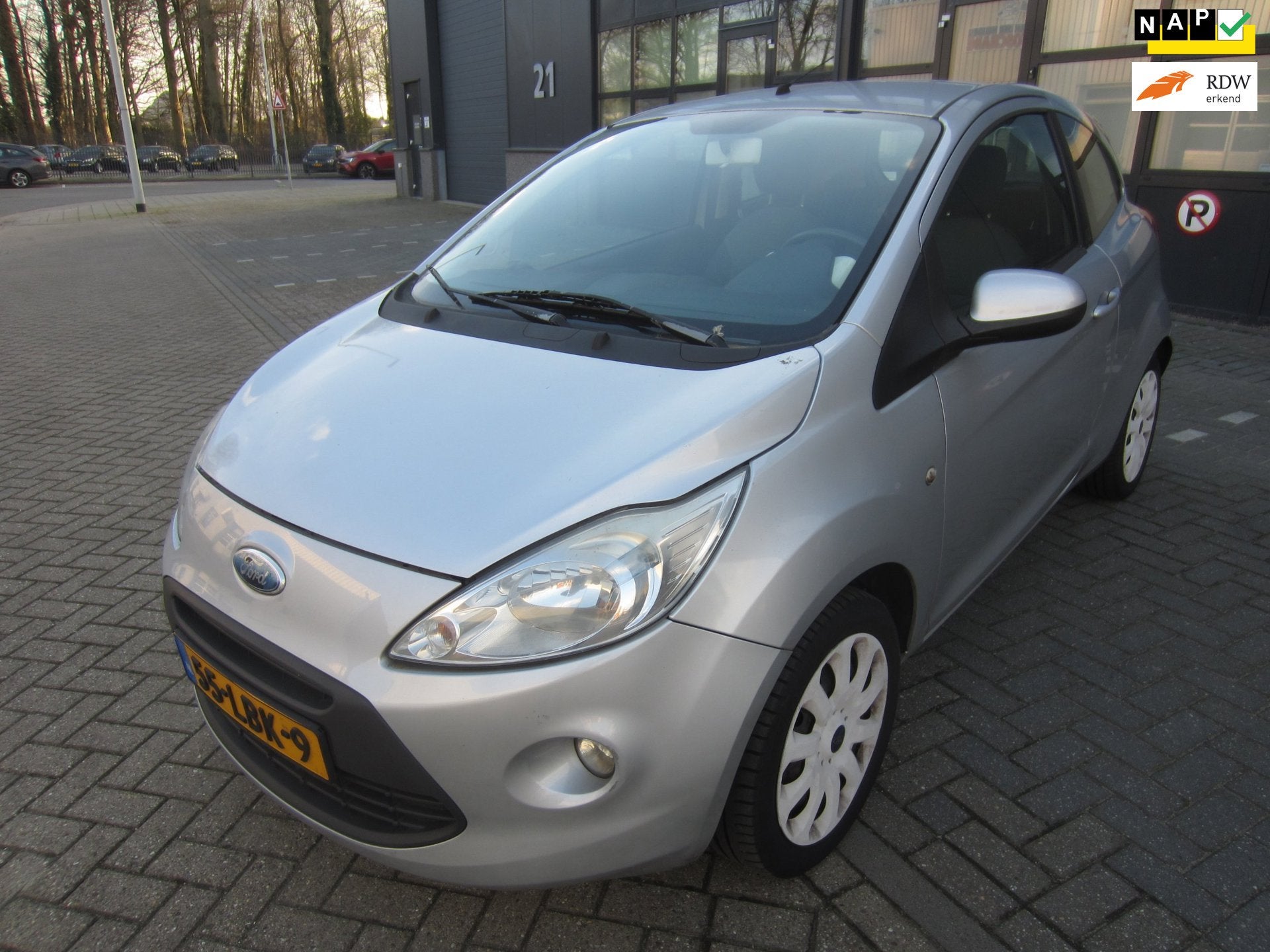 Ford Ka 1.2 Titanium 2010 Airco NAP! APK!, Auto's, Voorwielaandrijving, Dealer onderhouden, Gebruikt, 1242 cc