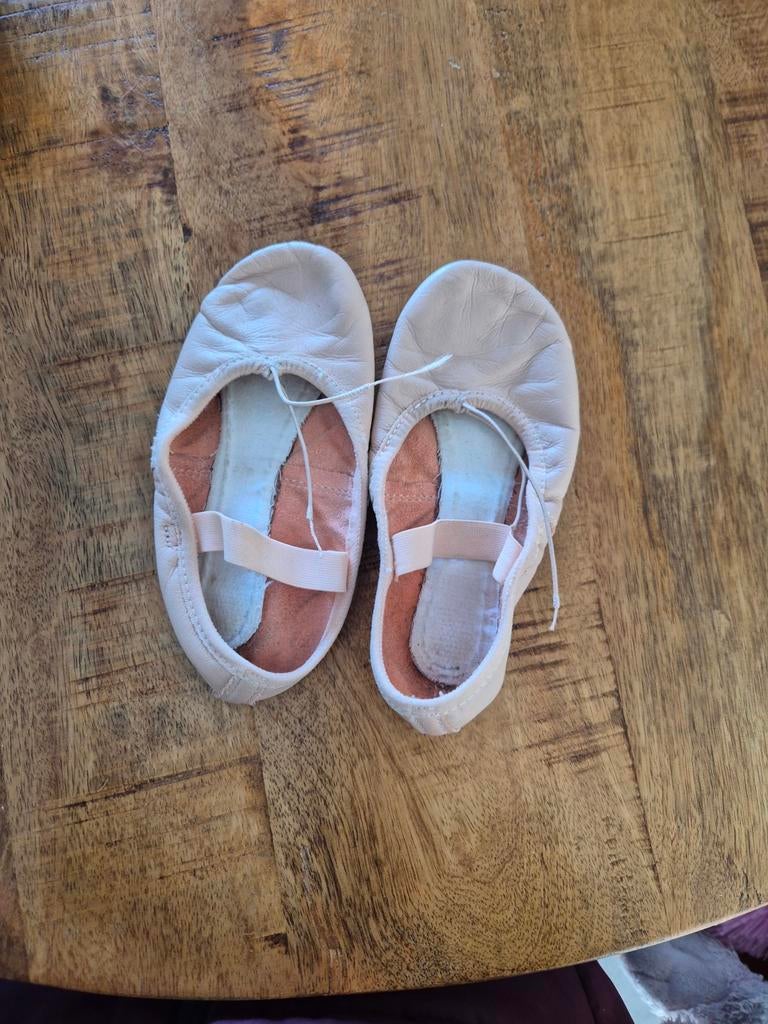Balletschoenen maat 30, Ophalen of Verzenden, Gebruikt, Schoenen