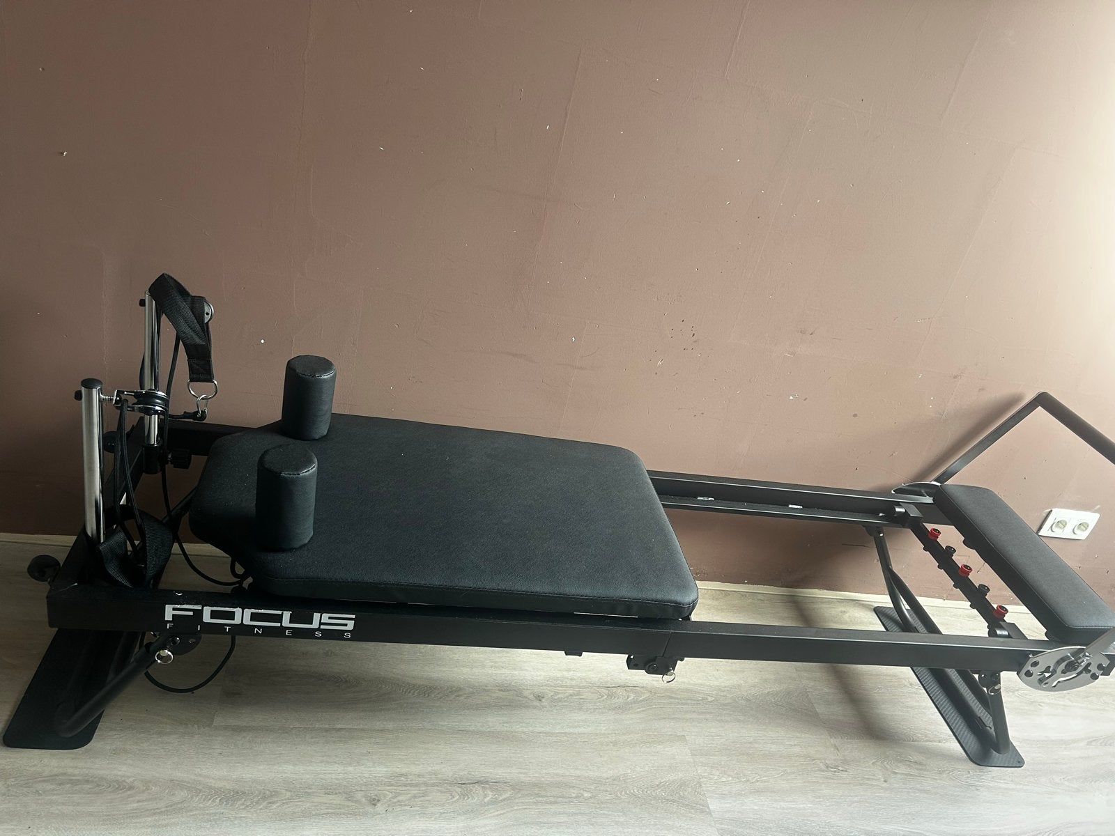 Inklapbare Focus Fitness Pilates Reformer met bal, Ophalen, Zo goed als nieuw, Buik, Overige typen
