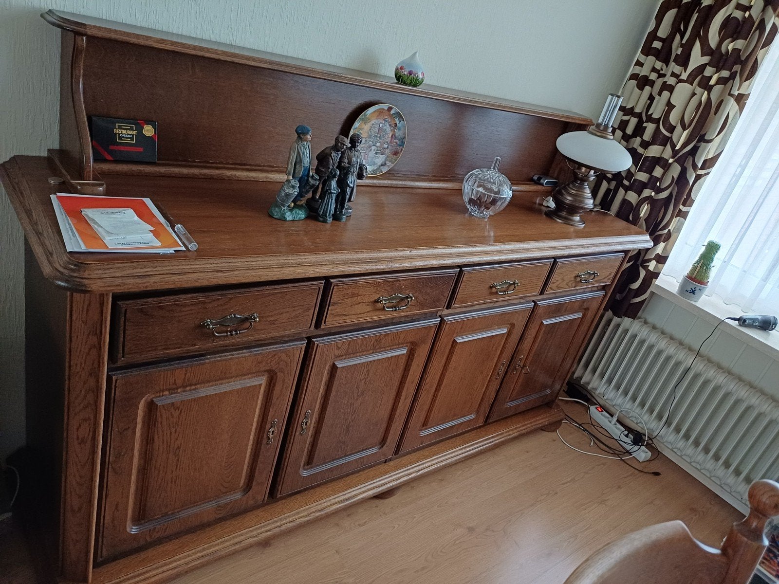 Eiken dressoir, Ophalen, 25 tot 50 cm