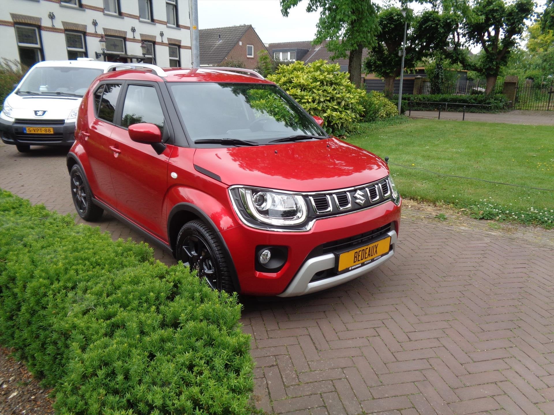 Suzuki Ignis 1.2 Smart Hybrid 83pk CVT Select / 4 seizoenenb, Auto's, Automaat, Stof, Gebruikt, Zwart