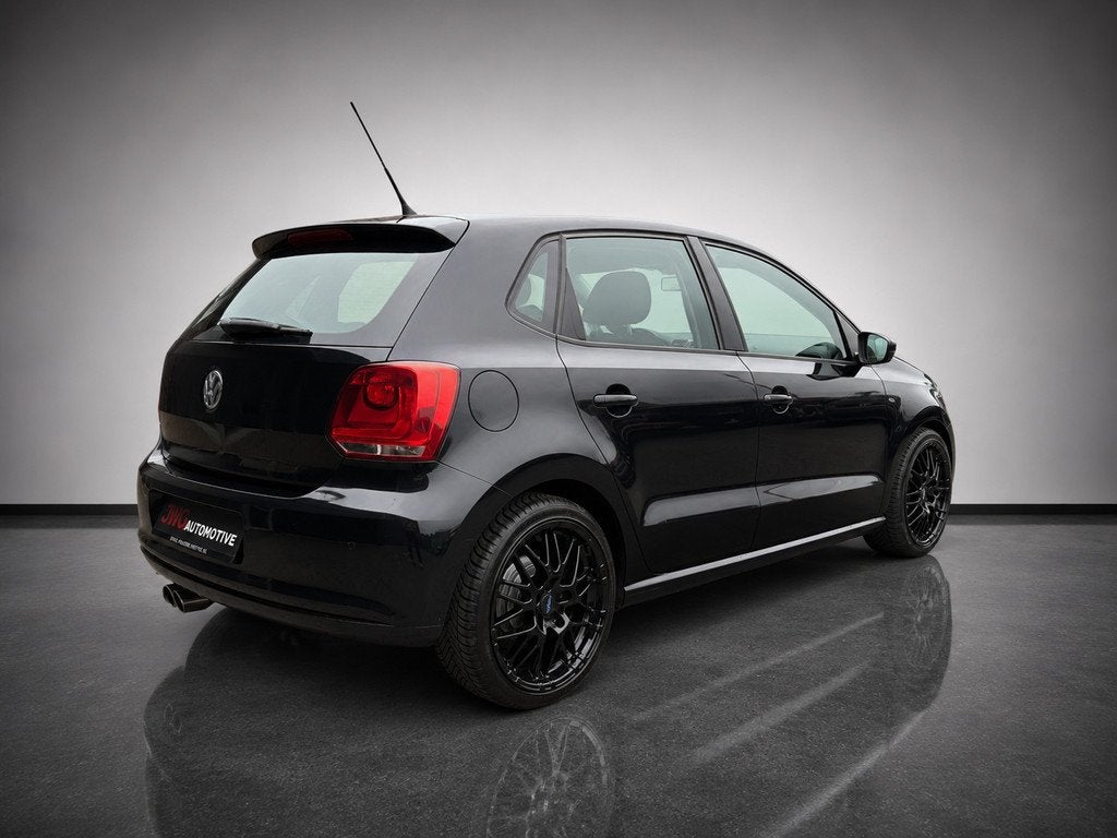 Volkswagen Polo 1.2 NWE KETTING/PARKEERSENSOREN/AIRCO/CRUISE, Auto's, Volkswagen, Voorwielaandrijving, Stof, Gebruikt, Zwart