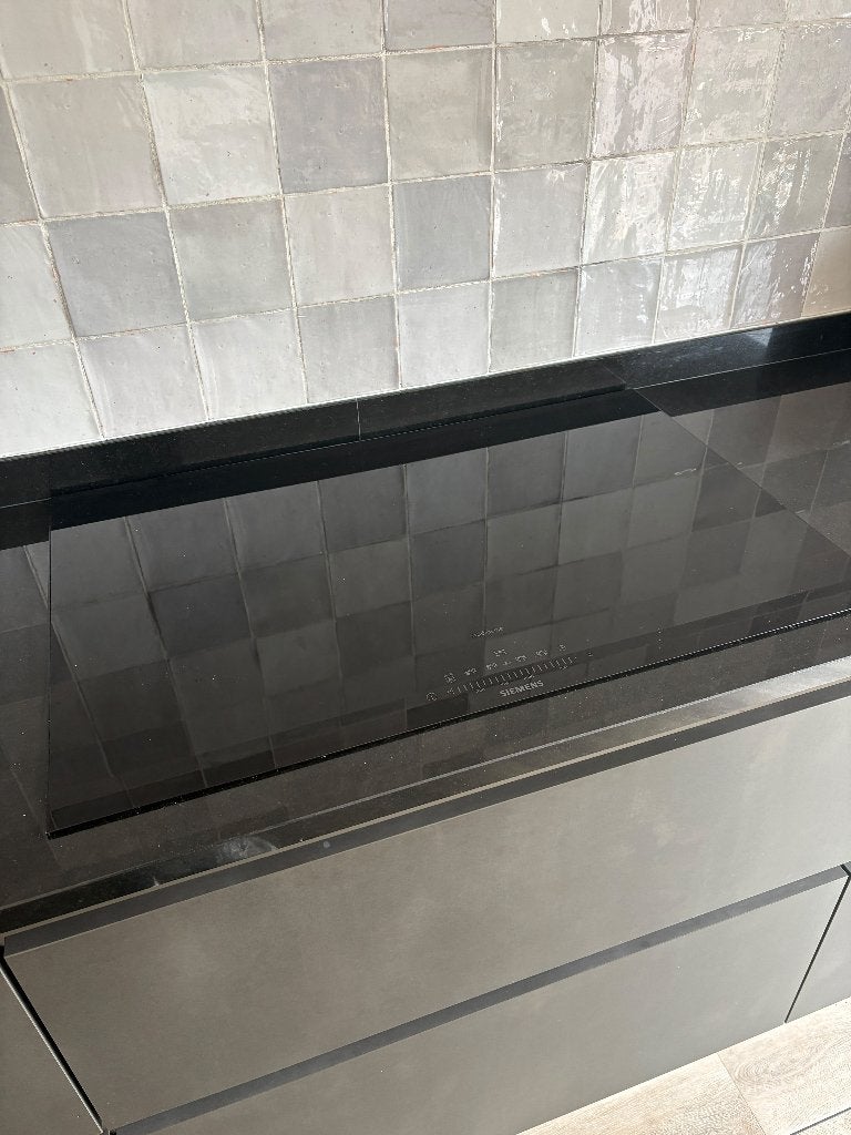 LUXE MATZWARTE BETONLOOK EILANDKEUKEN+SIEMENS, Zwart, Overige typen, Ophalen of Verzenden, Zo goed als nieuw