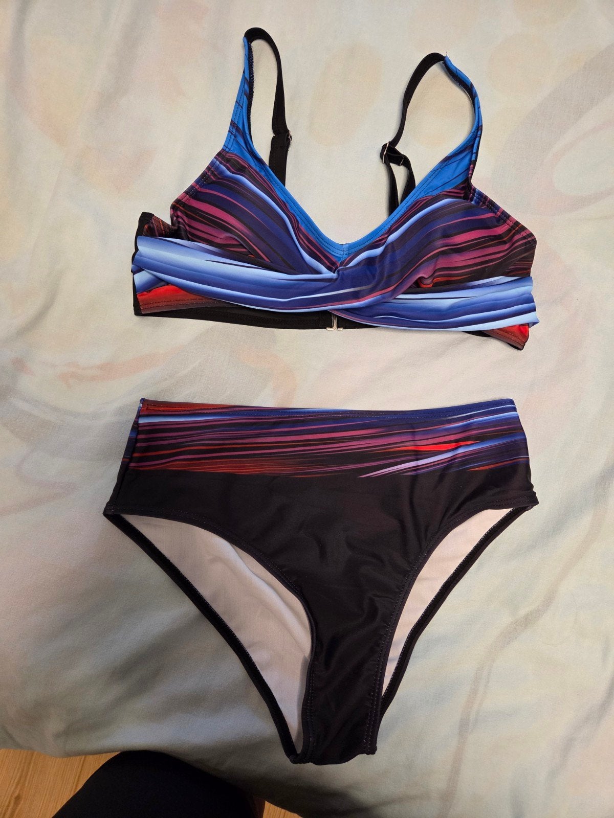 3x Nieuwe Bikini Maat M - Ongebruikt, Kleding | Dames, Ophalen of Verzenden, Nieuw, Meerkleurig, Bikini