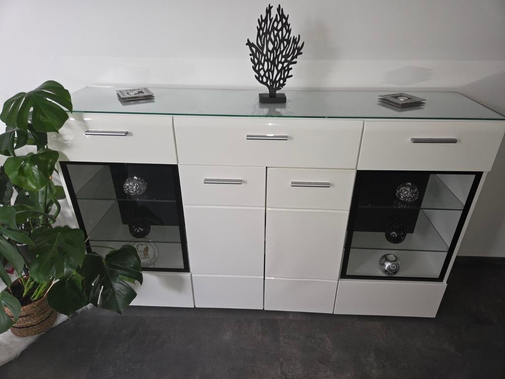 Moderne witte dressoir met glazen blad en vitrines, Ophalen, Gebruikt, Met deur(en), 150 tot 200 cm