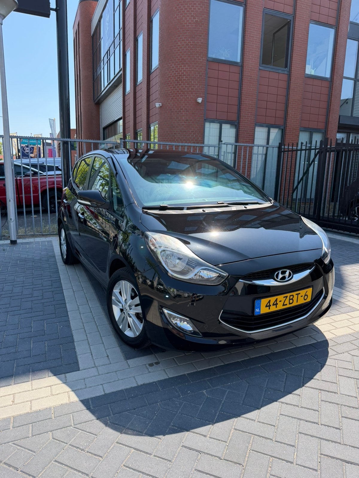 Hyundai iX20 1.4 Cvvt 2012 Zwart, Auto's, Hyundai, Voorwielaandrijving, Euro 5, Zwart, 4 cilinders