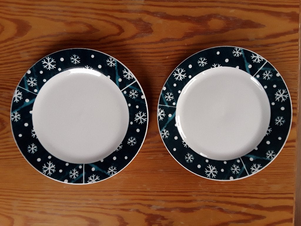 2 kerstbordjes, Ophalen of Verzenden, Zo goed als nieuw