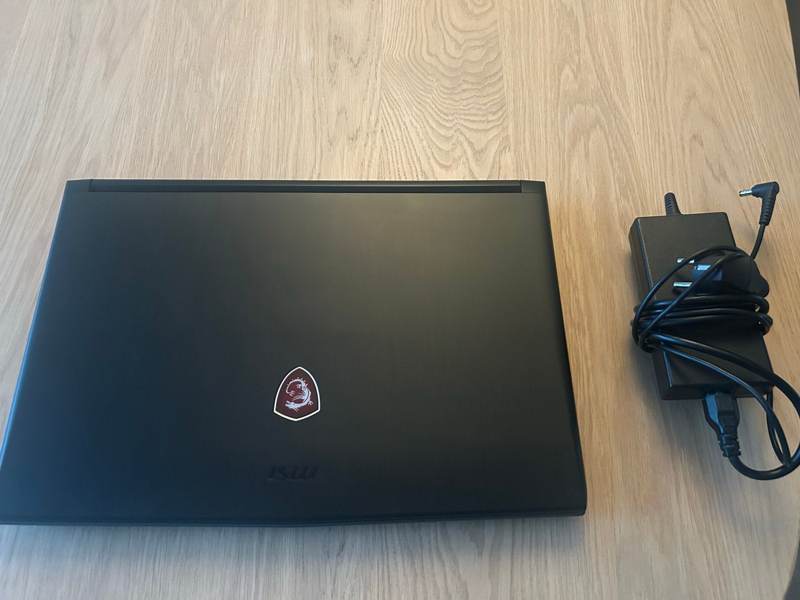 MSI gv72 8re, Ophalen, Gebruikt, Met videokaart, 2 tot 3 Ghz