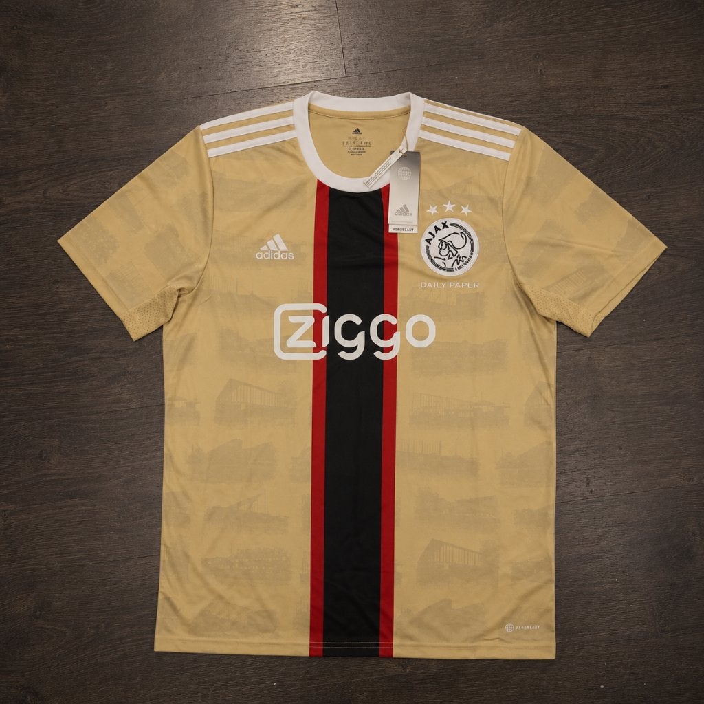 Ajax derde shirt 2022-2023 (Daily Paper) maat M (nieuw), Sport en Fitness, Maat M, Ophalen of Verzenden, Nieuw, Shirt