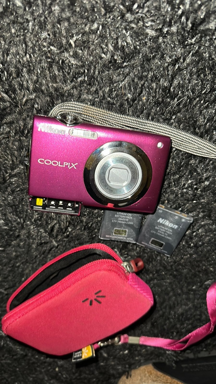 Nikon coolpix S3000 zeldzaam model Y2K, Audio, Tv en Foto, Fotocamera's Digitaal, Ophalen, Zo goed als nieuw, Nikon, 8 keer of meer