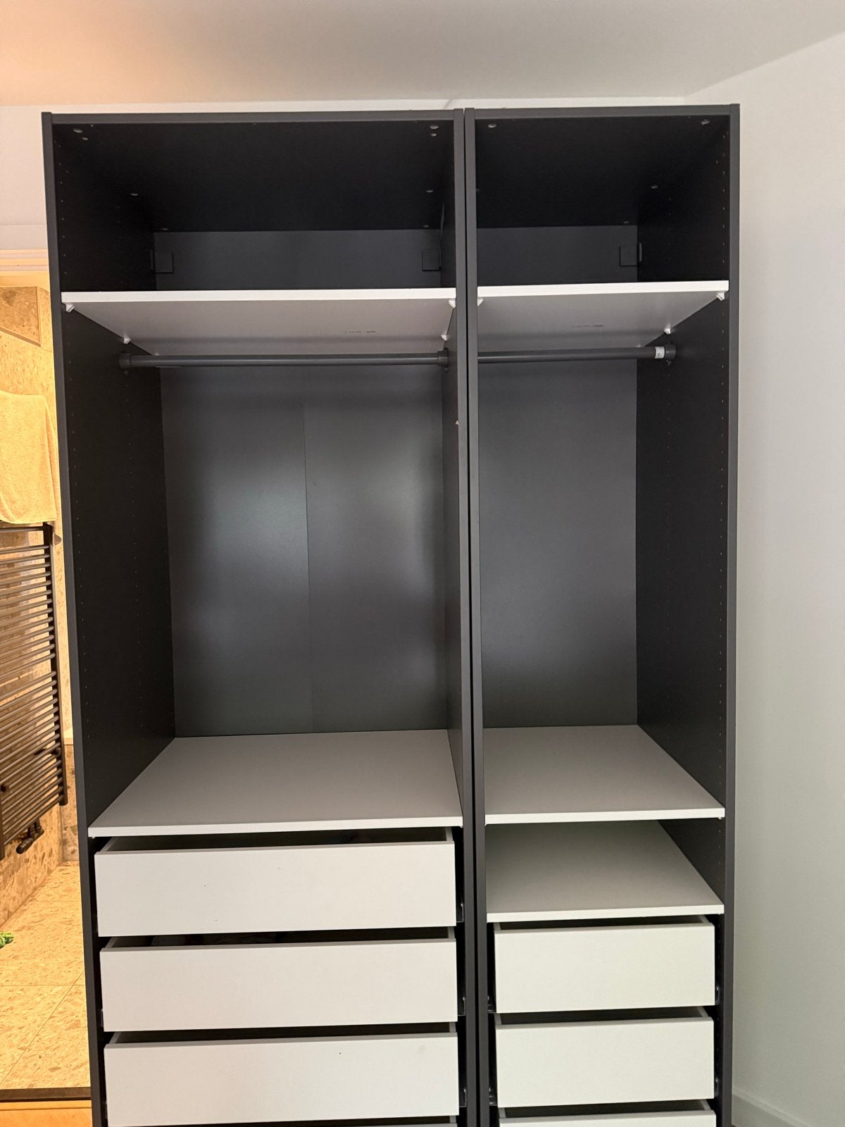 IKEA PAX Kledingkast - Donkergrijs met Lades en Planken, Ophalen, 100 tot 150 cm, 200 cm of meer, Zo goed als nieuw