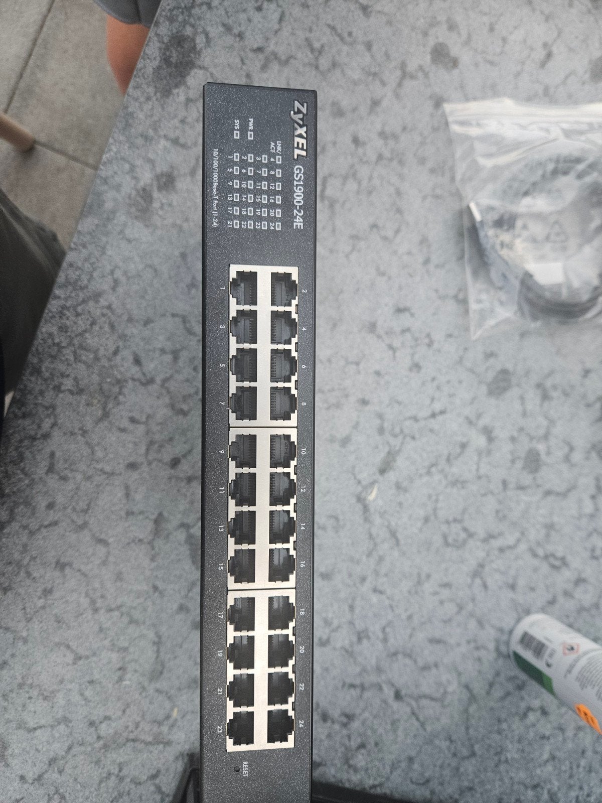 Zyxel GS1900-24E 24-poorts Gigabit Smart Managed Switch, Computers en Software, Netwerk switches, Ophalen of Verzenden