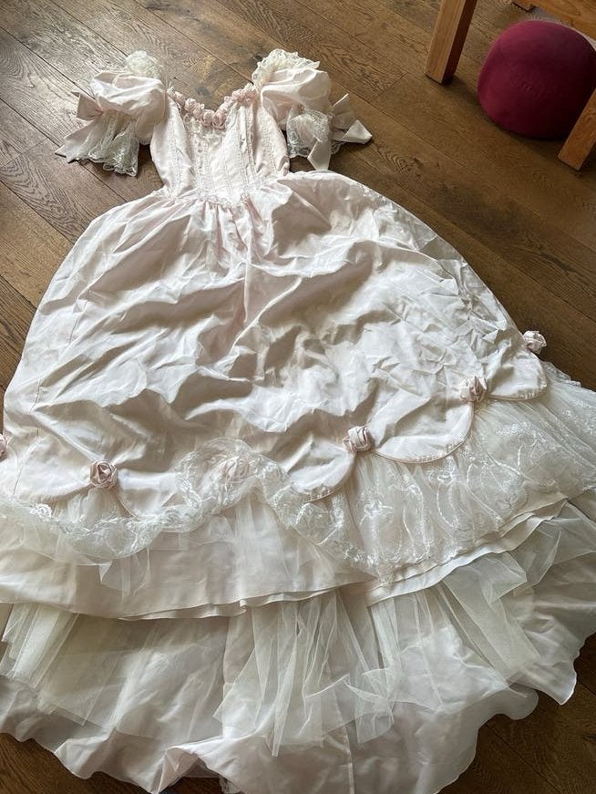 Prachtige Roze Trouwjurk / Baljurk / Galajurk met Ruches, Zo goed als nieuw, Roze, Onder de knie, Ophalen