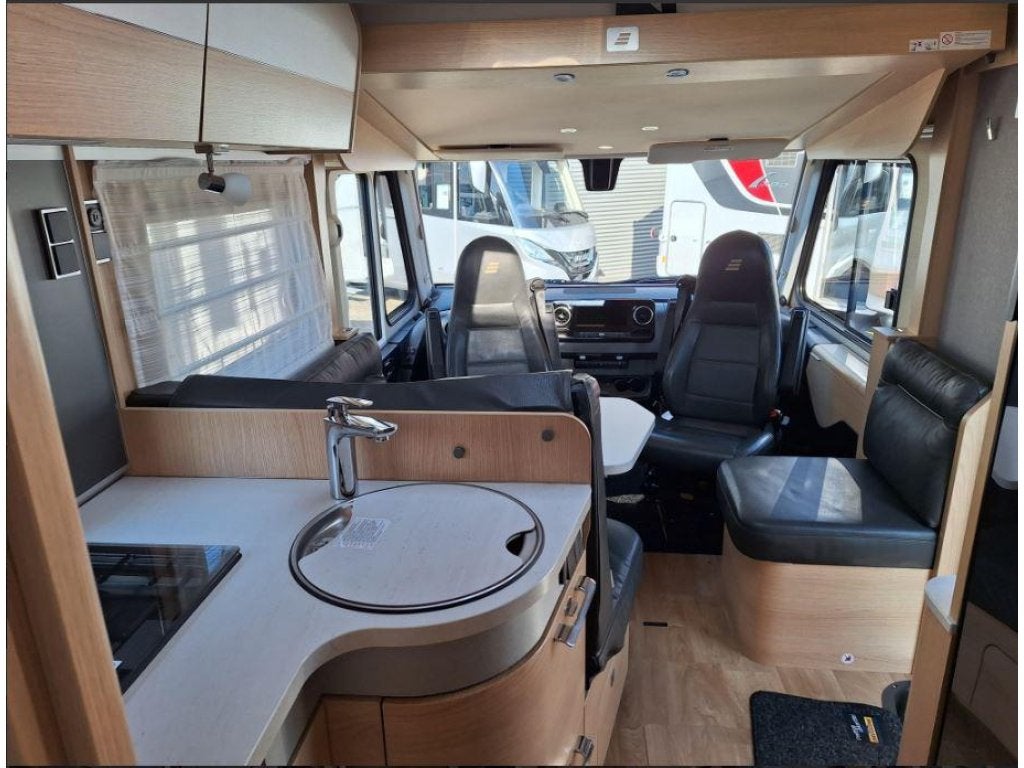 Hymer BMC-I 680 2023 FULL OPTIONS+WINTERPAKKET 1e EIGENAAR, Caravans en Kamperen, Standaard zit, 7 tot 8 meter, Bedrijf, Diesel