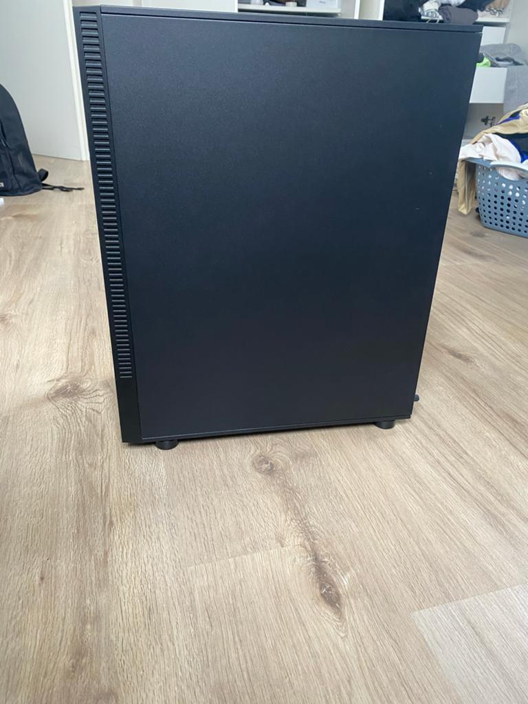 Gaming PC Ryzen 7 5800X RTX 4060 16GB RAM Windows 11, Ophalen of Verzenden, Zo goed als nieuw